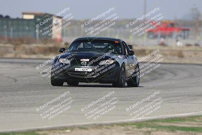 media/Oct-25-2025-CalClub SCCA (Sat) [[34c778dfbe]]/Group 2/Qualifying/